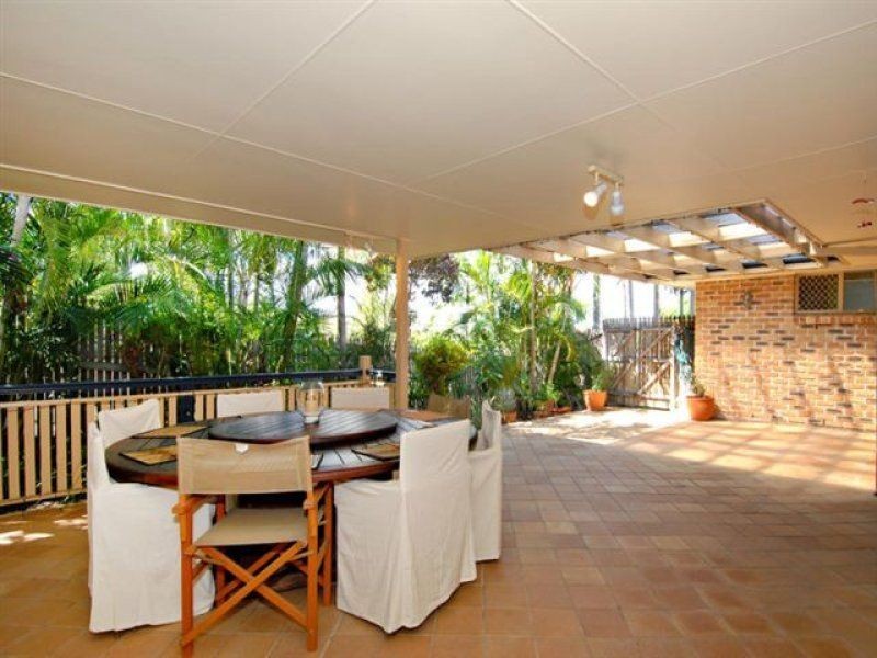 Sinnamon Park QLD 4073