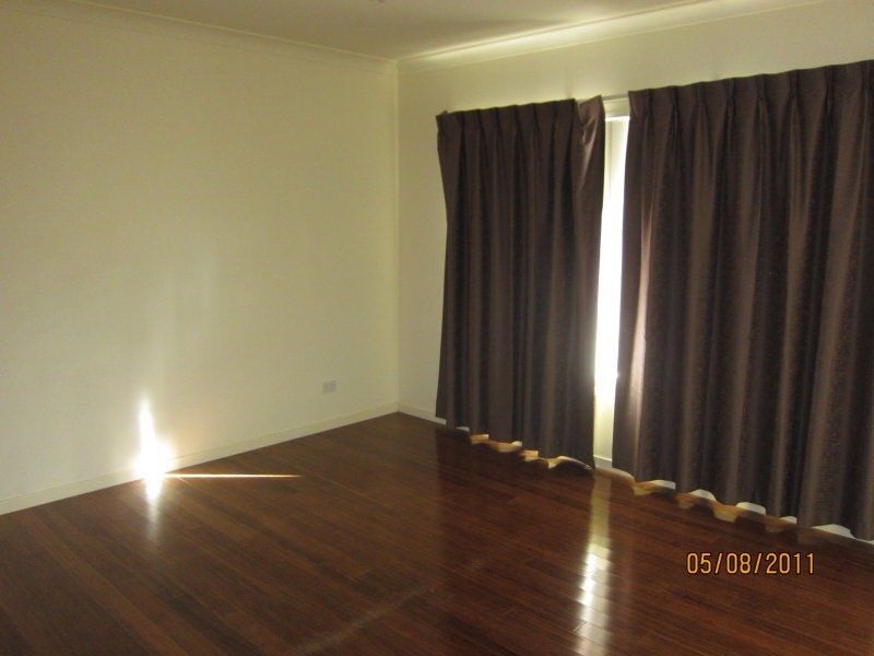 Seventeen Mile Rocks QLD 4073