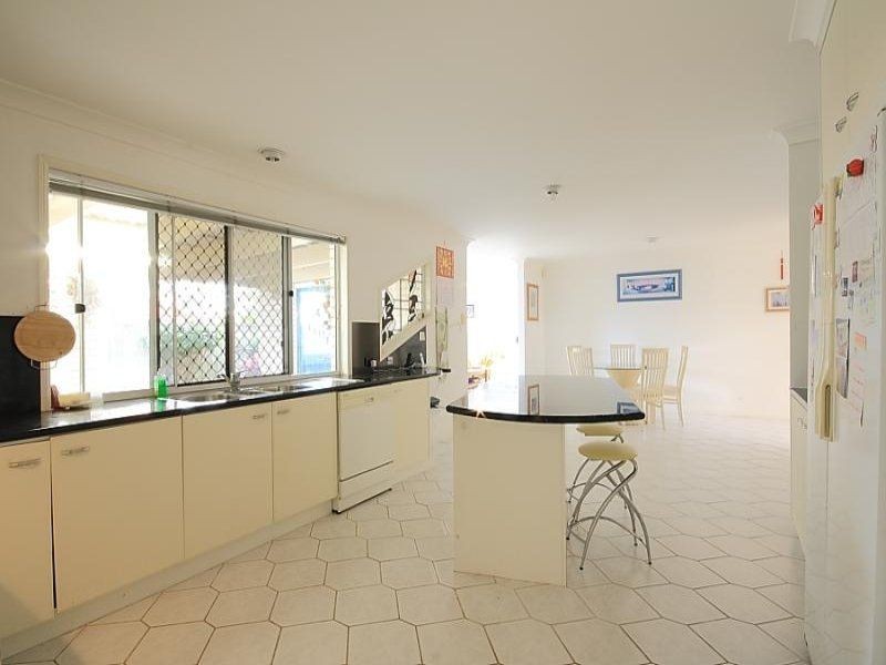 15 Colac Court, Westlake QLD 4074