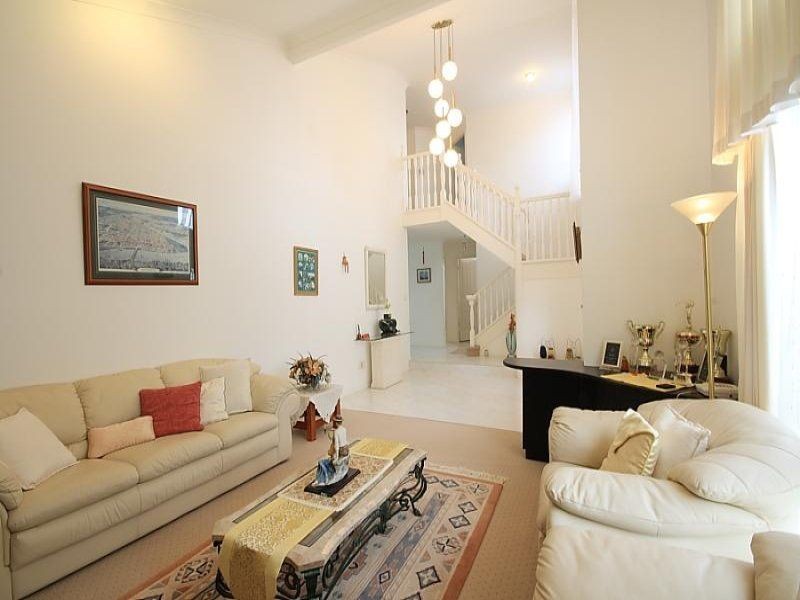 15 Colac Court, Westlake QLD 4074