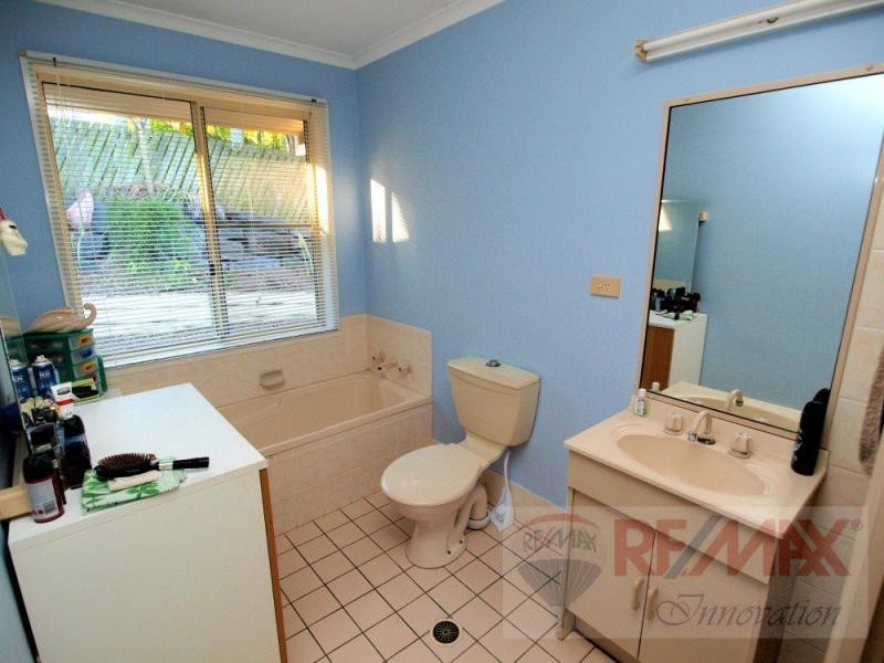 Sinnamon Park QLD 4073