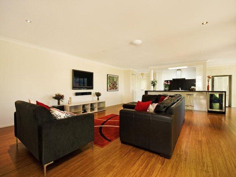 Mount Ommaney QLD 4074