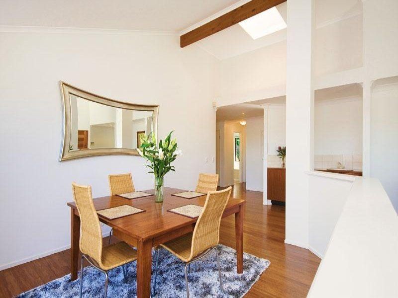 Mount Ommaney QLD 4074