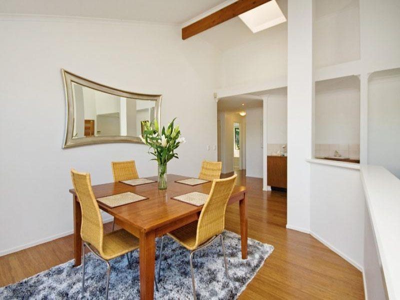 Mount Ommaney QLD 4074