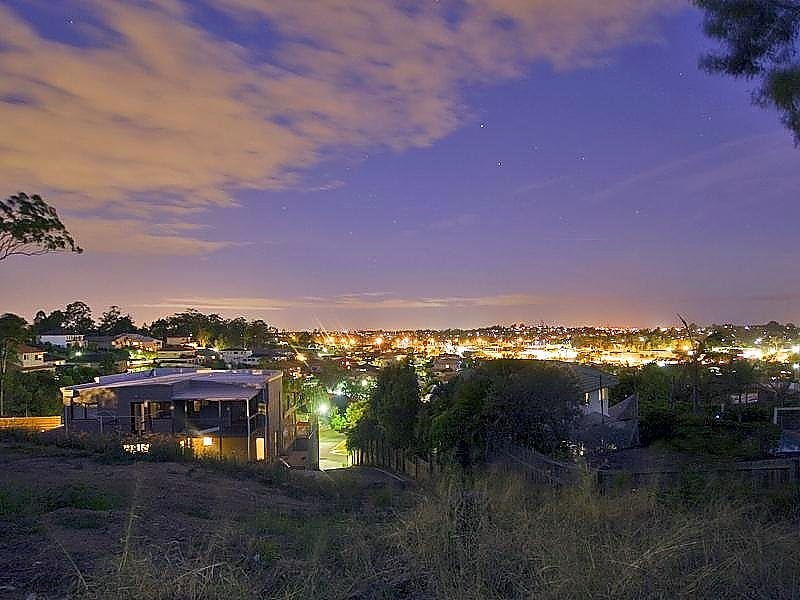 33 Debussy Place, Mount Ommaney QLD 4074