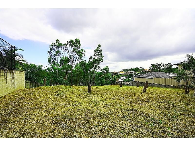 33 Debussy Place, Mount Ommaney QLD 4074