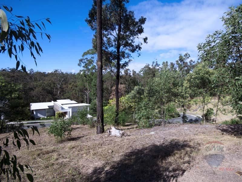 11 Scenery Court, Brookwater QLD 4300