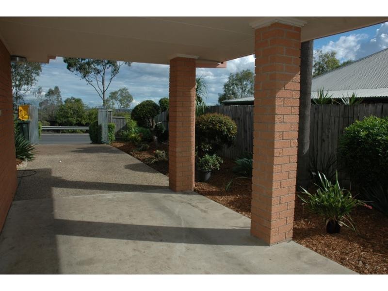 121 Sumners Road, Jamboree Heights QLD 4074