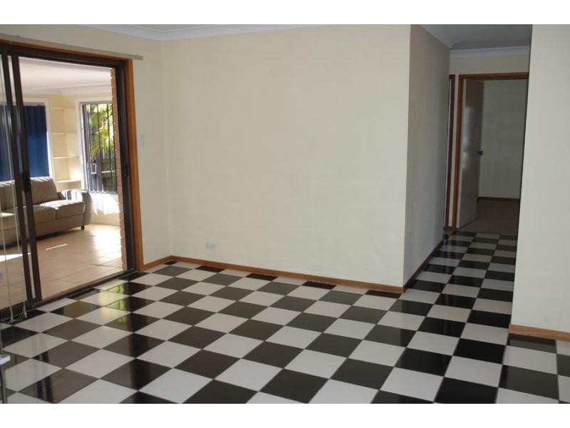 121 Sumners Road, Jamboree Heights QLD 4074