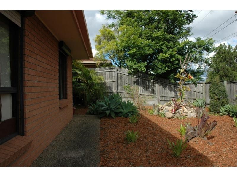 121 Sumners Road, Jamboree Heights QLD 4074