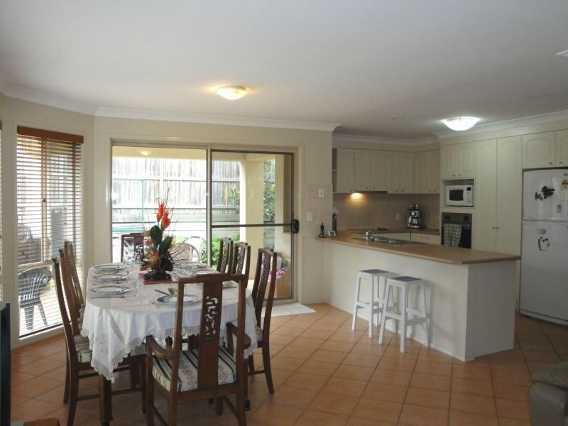 27 Seabrook Circuit, Westlake QLD 4074