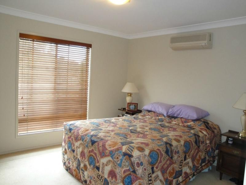 27 Seabrook Circuit, Westlake QLD 4074