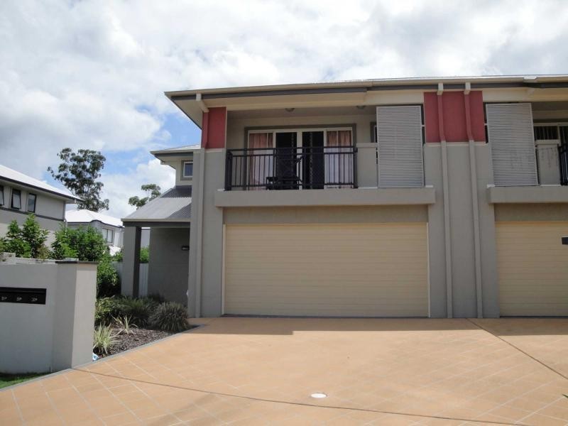 Mount Ommaney QLD 4074