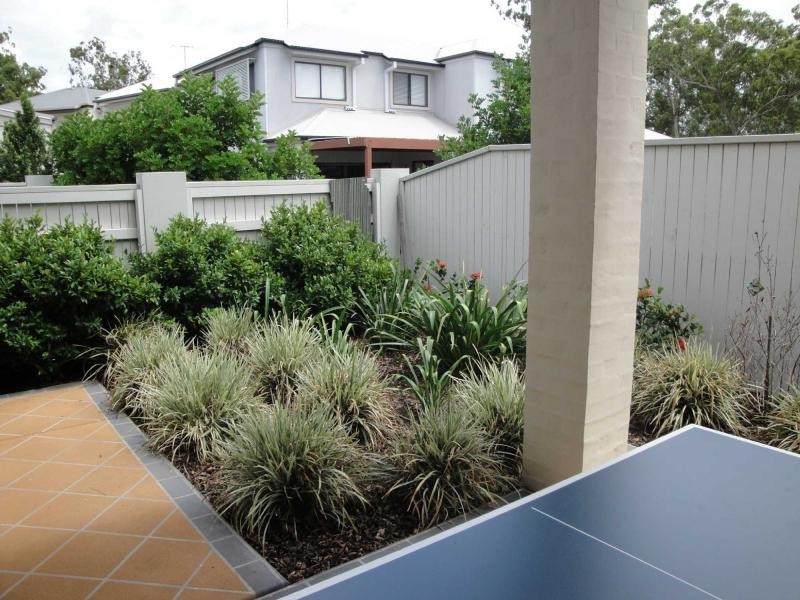 Mount Ommaney QLD 4074