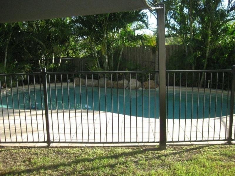 92 Brookeside Street, Seventeen Mile Rocks QLD 4073