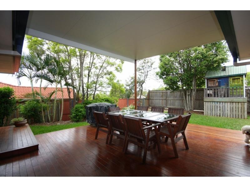 1 Yew Street, Middle Park QLD 4074