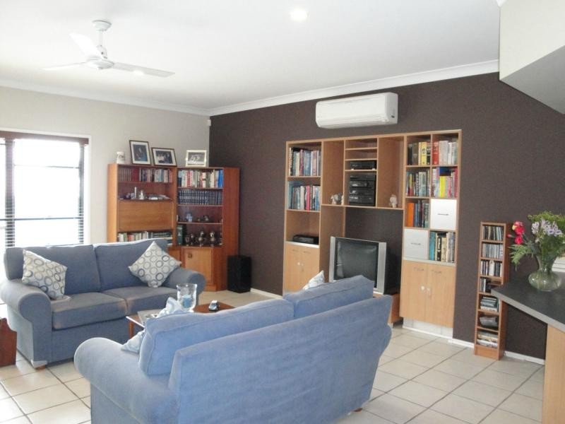 Sinnamon Park QLD 4073