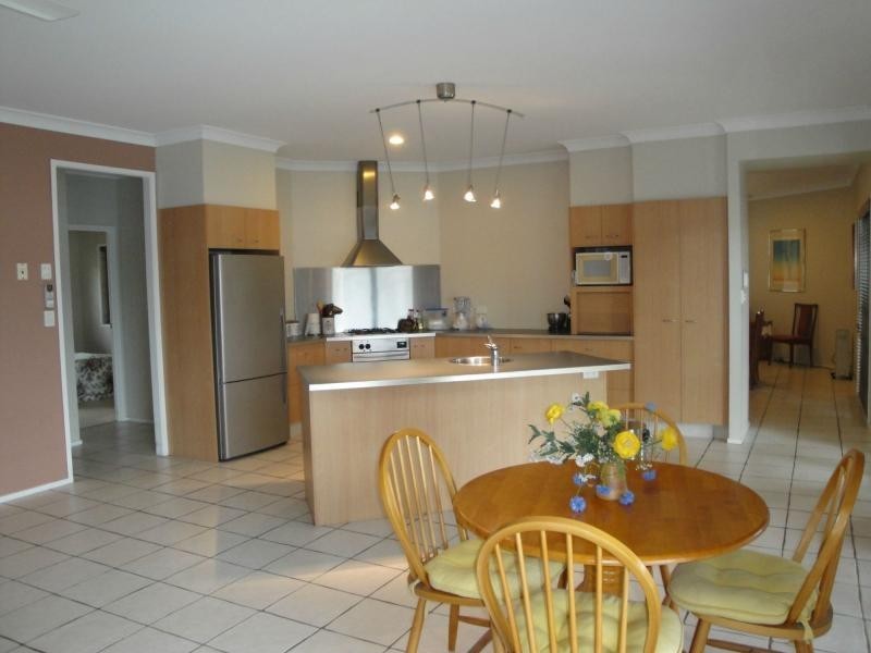 Sinnamon Park QLD 4073