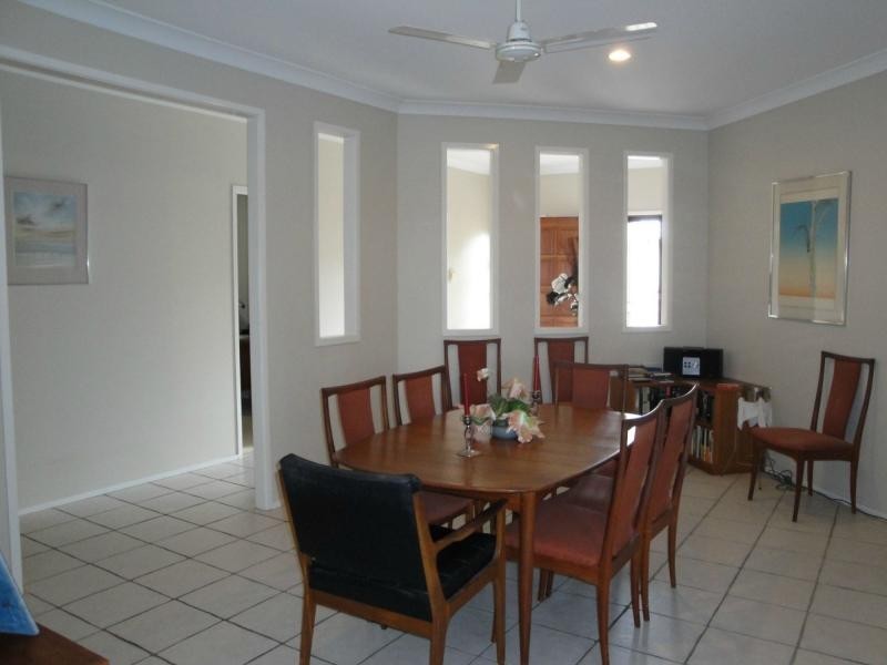 Sinnamon Park QLD 4073