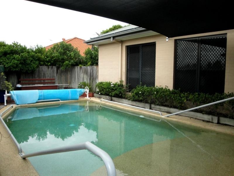 Sinnamon Park QLD 4073