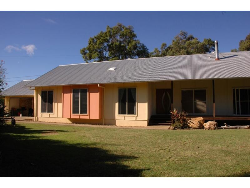 5 Tallowood Drive, Pullenvale QLD 4069