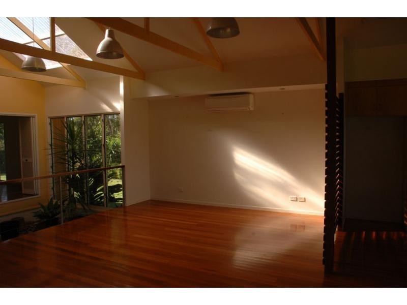 5 Tallowood Drive, Pullenvale QLD 4069