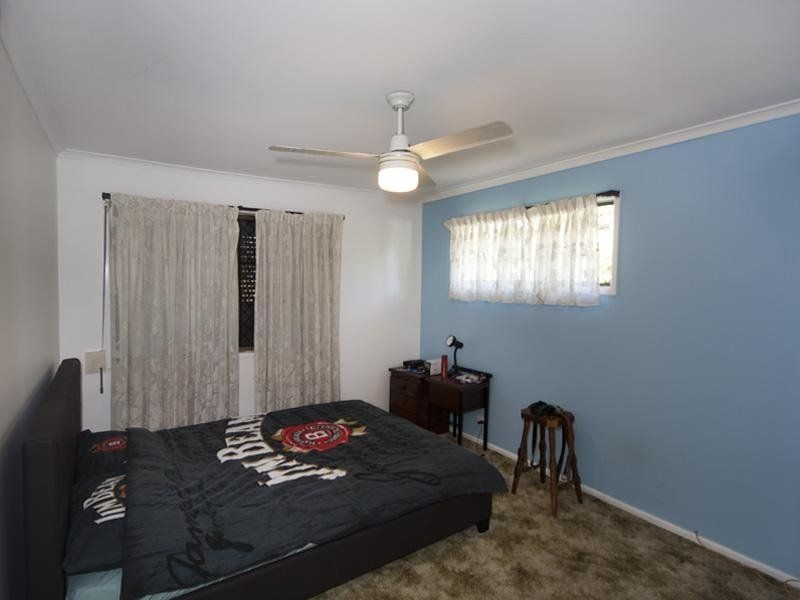 33 Addison Road, Camira QLD 4300