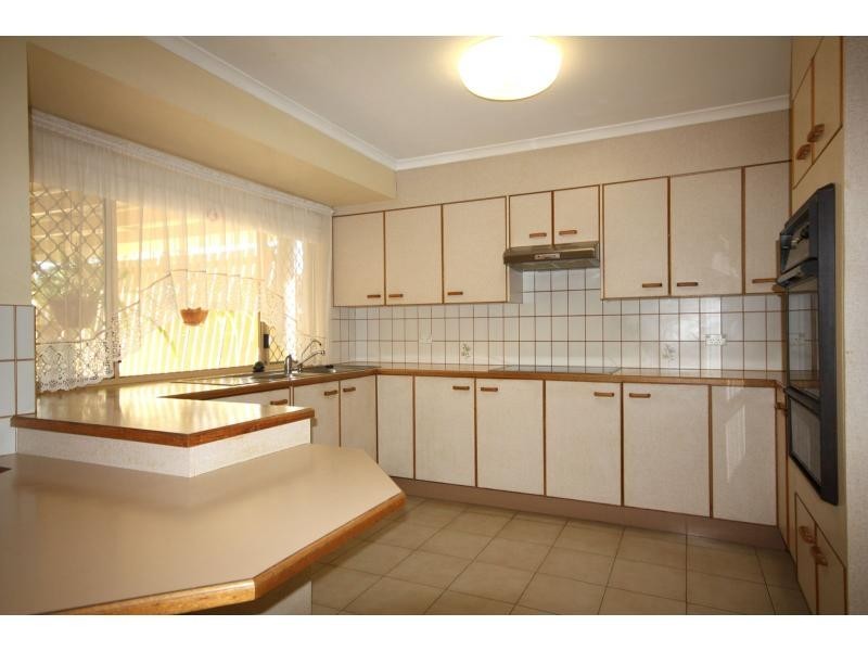 31 Bilkurra Street, Middle Park QLD 4074