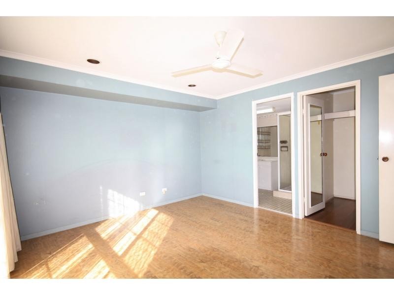 31 Bilkurra Street, Middle Park QLD 4074