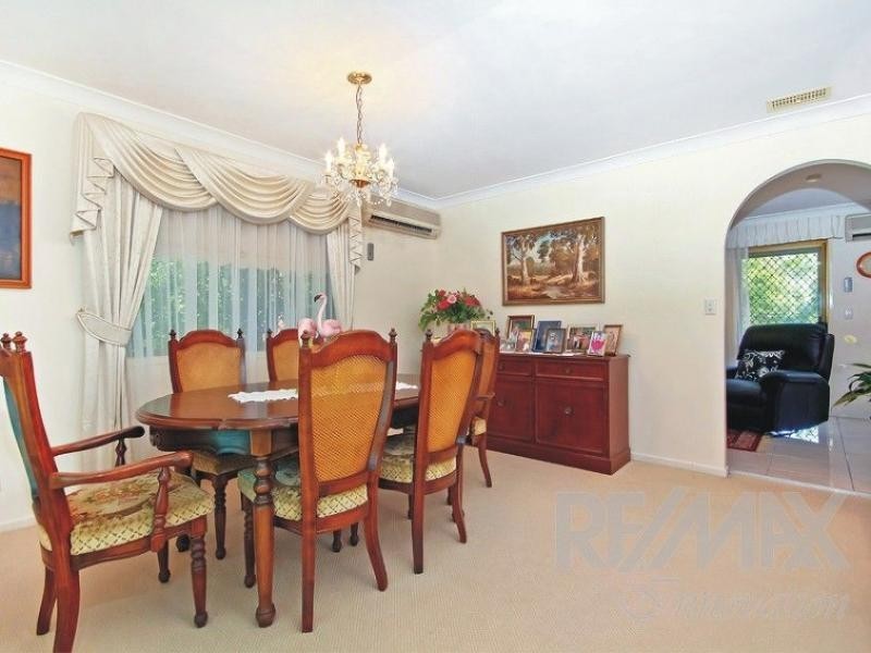 181 Arrabri Avenue, Mount Ommaney QLD 4074