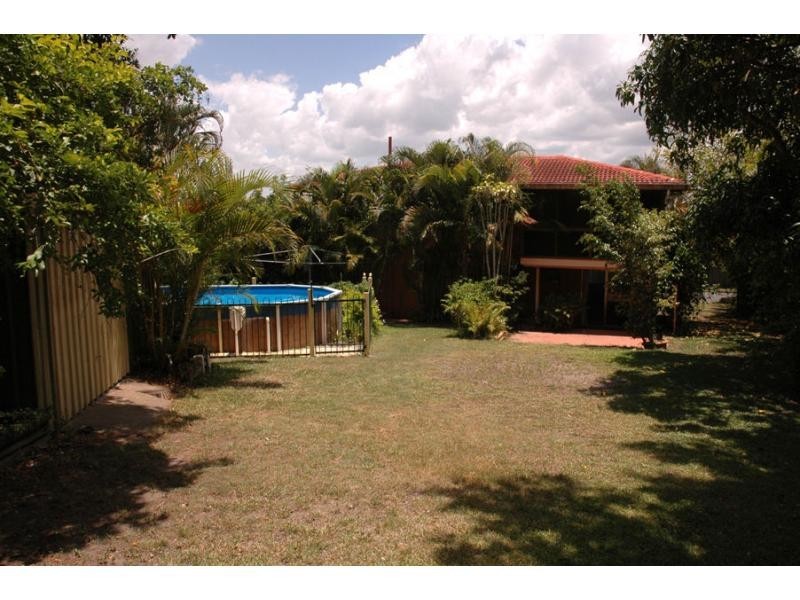 8 Tyrrell Road, Jamboree Heights QLD 4074
