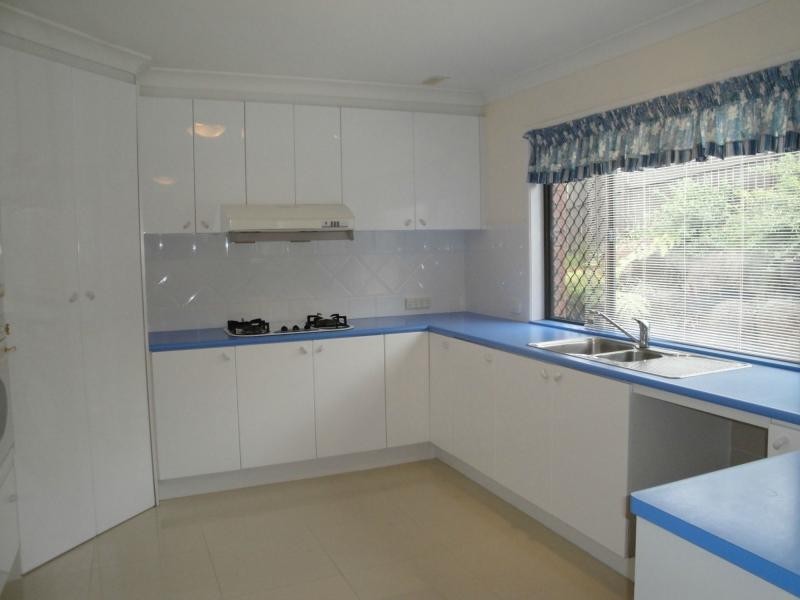 Mount Ommaney QLD 4074