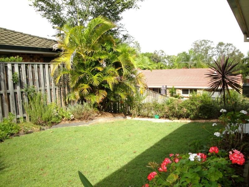 14 Harris Place, Seventeen Mile Rocks QLD 4073