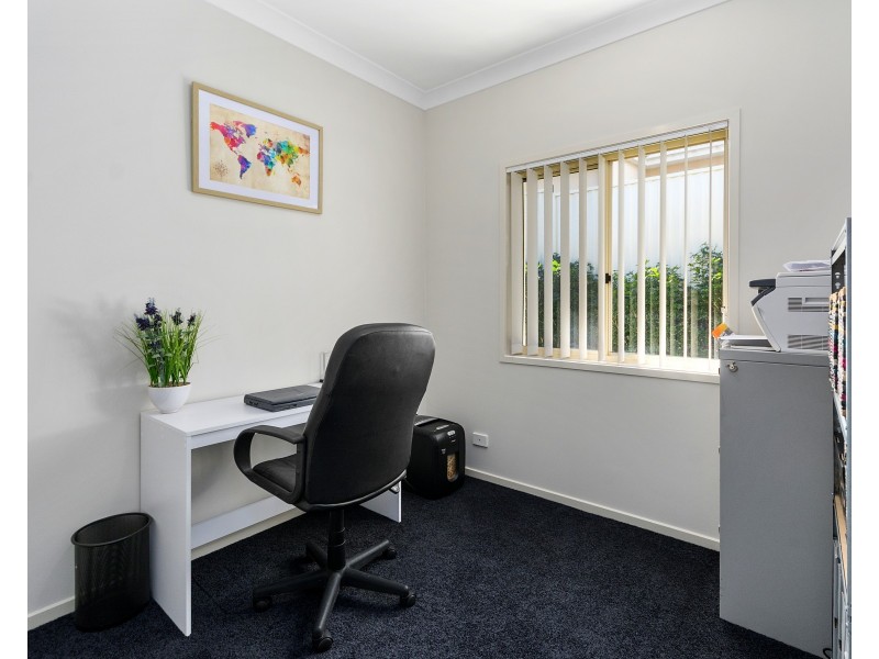 24 Tarrabool Street, Westlake QLD 4074