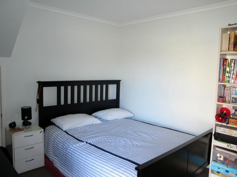 11 Blyde Street, Sinnamon Park QLD 4073