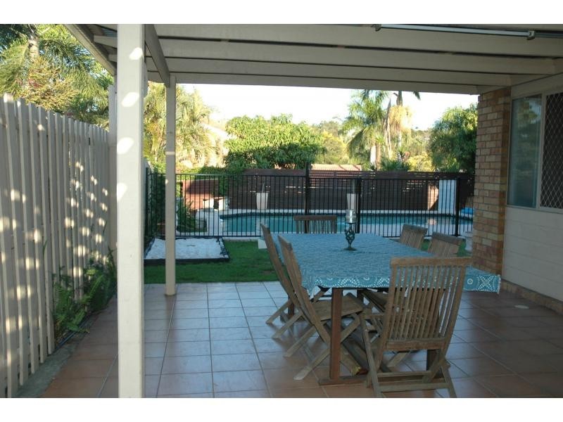 11 Blyde Street, Sinnamon Park QLD 4073