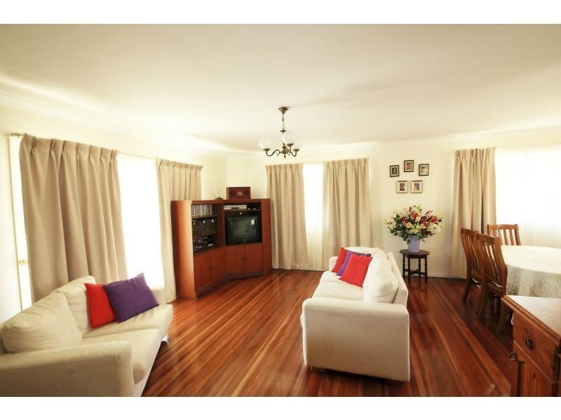 111 Curragundi Road, Jindalee QLD 4074