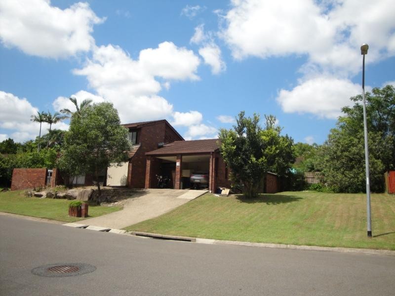 61 Colonsay Street, Middle Park QLD 4074