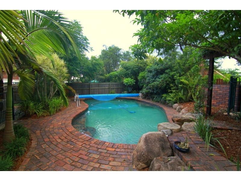 10 Sheoak Street, Middle Park QLD 4074
