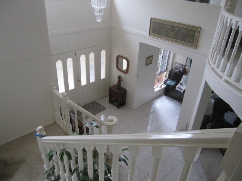 Mount Ommaney QLD 4074