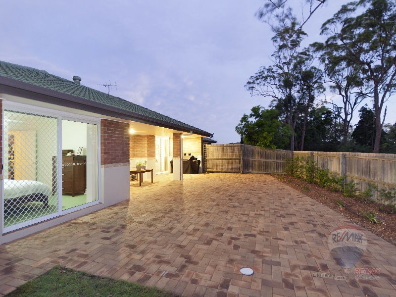 Sinnamon Park QLD 4073