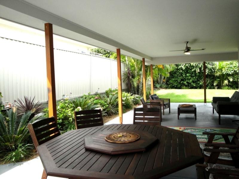 Seventeen Mile Rocks QLD 4073