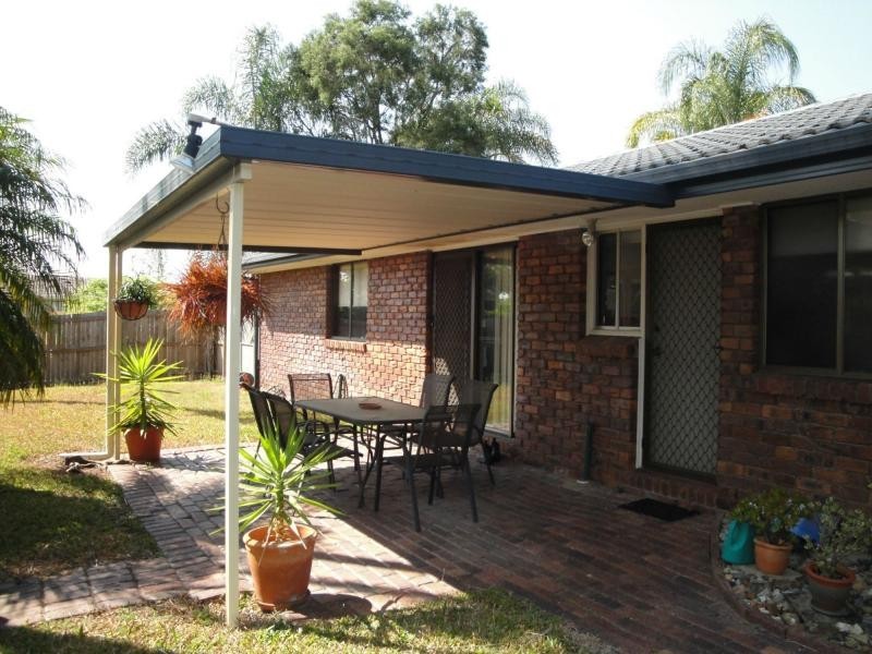 1 Barup Close, Middle Park QLD 4074