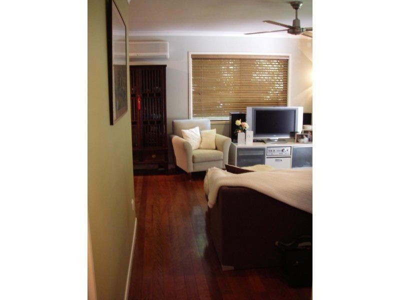 Jindalee QLD 4074
