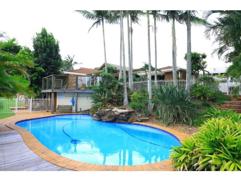 2 McKellar Court, Mount Ommaney QLD 4074