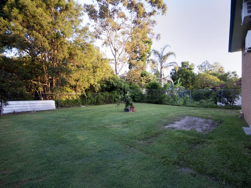 65 Dandenong Road, Jamboree Heights QLD 4074