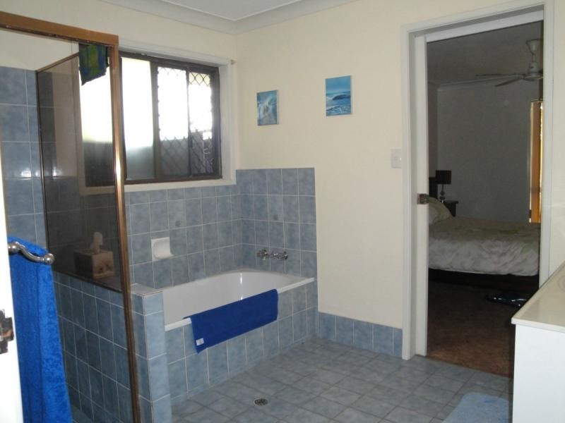 46 Brownie Street, Jamboree Heights QLD 4074