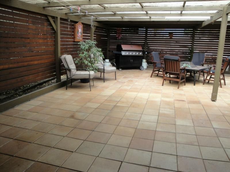 46 Brownie Street, Jamboree Heights QLD 4074