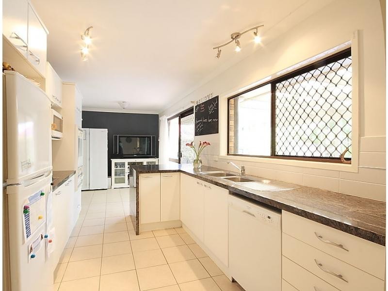 154 Westlake Drive, Westlake QLD 4074