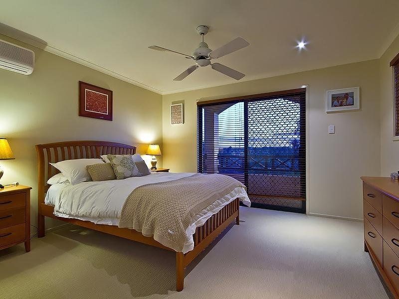 Mount Ommaney QLD 4074